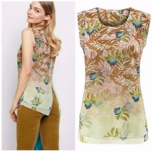 NWT CAbi #5216 Parlor Top Tropical Orchid Split Back Layered XS